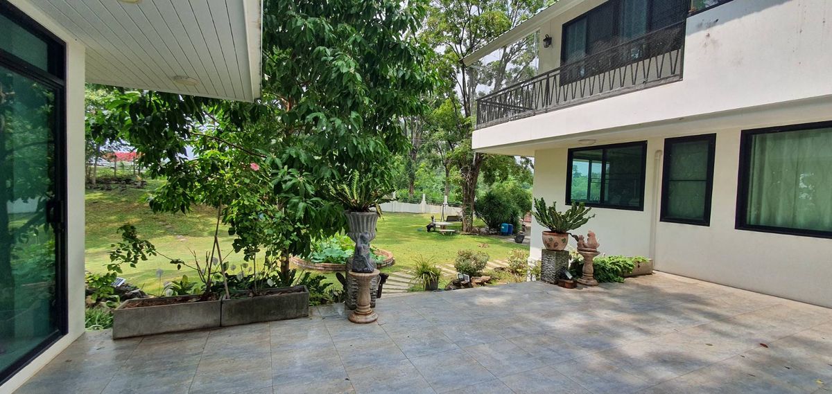 For SaleHousePak Chong KhaoYai : Sell ​​Khao Yai Villa, Pak Chong 2 rai.