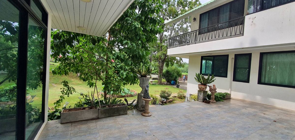 For SaleHousePak Chong KhaoYai : Sell ​​Khao Yai Villa, Pak Chong 2 rai.