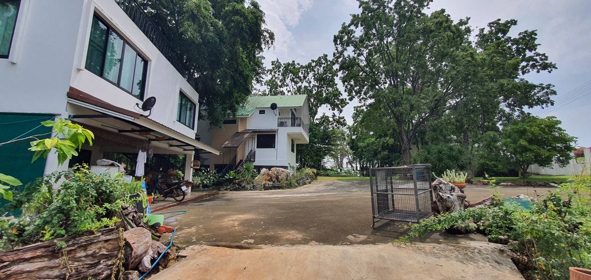 For SaleHousePak Chong KhaoYai : Sell ​​Khao Yai Villa, Pak Chong 2 rai.