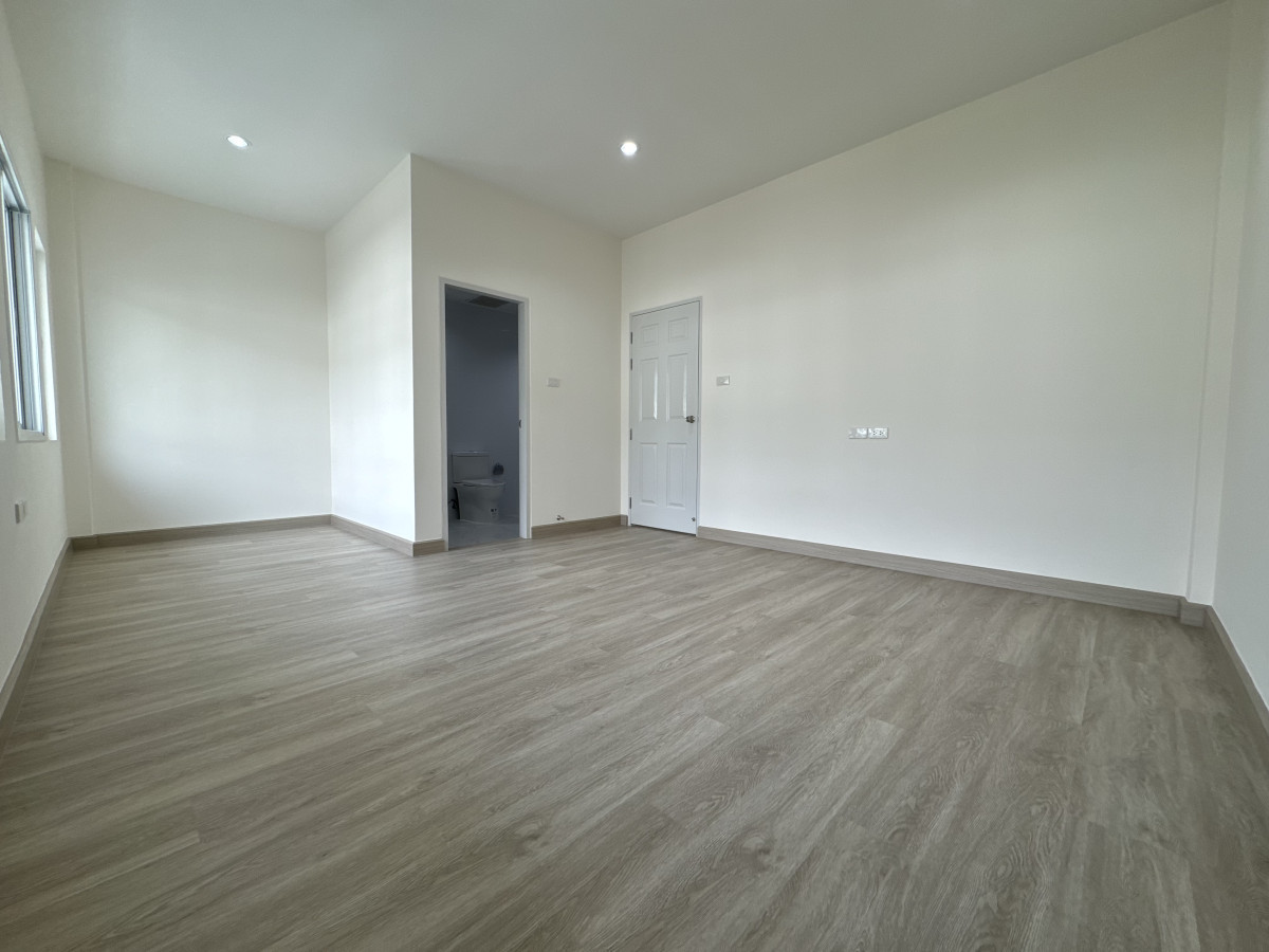 ขายทาวน์โฮมพระราม 5 ราชพฤกษ์ บางกรวย : ขายทาวน์เฮ้าส์/ทาวน์โฮม  ปริญลักษณ์ ไลท์ พระราม 5 บางกร่าง เมืองนนทบุรี นนทบุรี  CX-147189