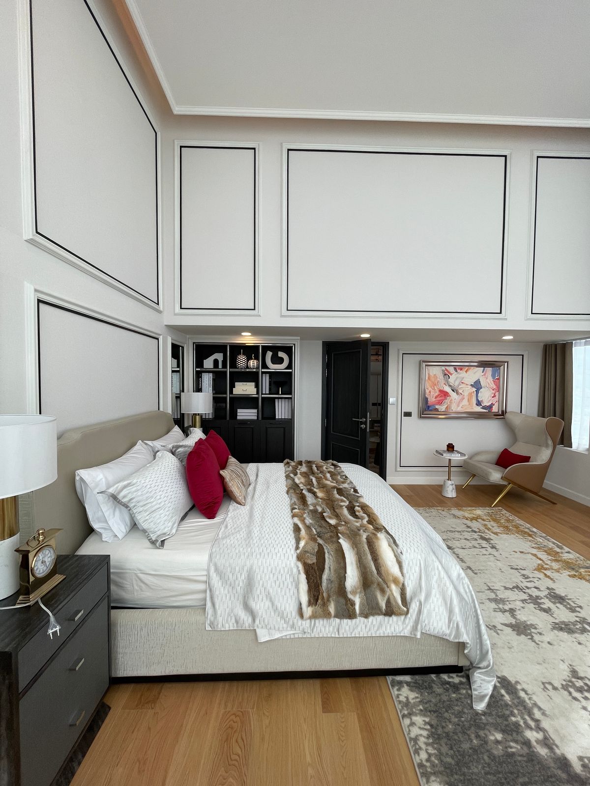 ขายคอนโดพระราม 9 เพชรบุรีตัดใหม่ RCA : ขายคอนโด แลนด์มาร์ค แอท เอ็มอาร์ทีเอ สเตชั่น: Penthouses 3 ห้องน้อน 3 ห้องน้ำ ตกแต่งครบพร้อมเข้าอยู่  นิยามใหม่ของการใช้ชีวิตใจกลางกรุงเทพฯ คอนโดมิเนียม Branded Residence โดย Cassia (Banyan Group) Mega Mixed-Use ใกล้ MRT สายสีส้ม เพียง 350 เมตร  