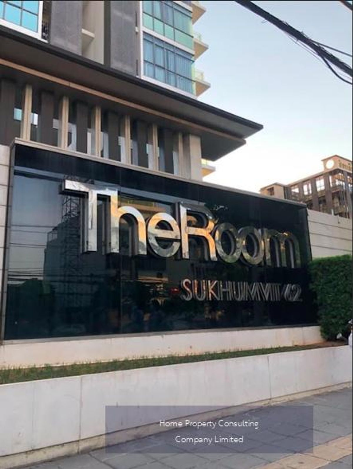 For SaleCondoOnnut, Udomsuk : Quick sale, cheap sales! The Room Sukhumvit 62, near BTS Punnawithi (14 m/1 minute, walking) interested in negotiating @condobkk (with @) Code H33190