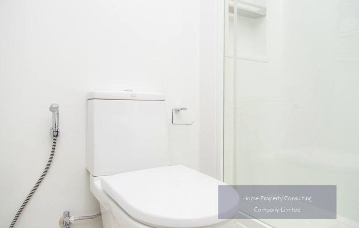 For SaleCondoOnnut, Udomsuk : Quick sale, cheap sales! The Room Sukhumvit 62, near BTS Punnawithi (14 m/1 minute, walking) interested in negotiating @condobkk (with @) Code H33189