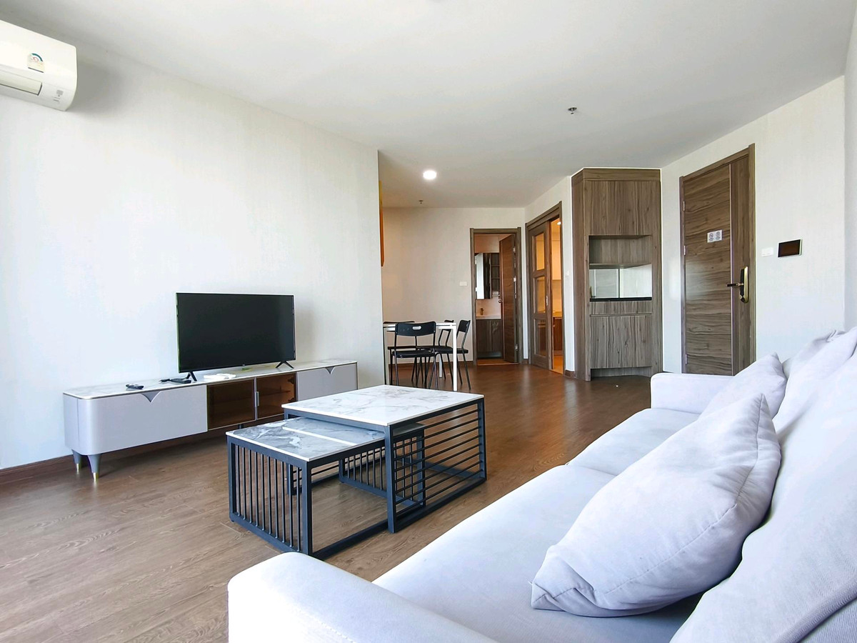 ให้เช่าคอนโดรัชดา ห้วยขวาง : 🔴21,000฿🔴 𝐀𝐫𝐭𝐢𝐬𝐚𝐧 𝐑𝐚𝐭𝐜𝐡𝐚𝐝𝐚┃อาร์ติซาน รัชดา ✅ ใกล้ MRT ศูนย์วัฒนธรรม​ ยินดีบริการ🙏สนใจทัก 𝙇𝙄𝙉𝙀 มานะคะ (ตอบไวมาก):​📱 รหัสทรัพย์​ 6812-0403📱: ไอดีไลน์:@bbcondo88