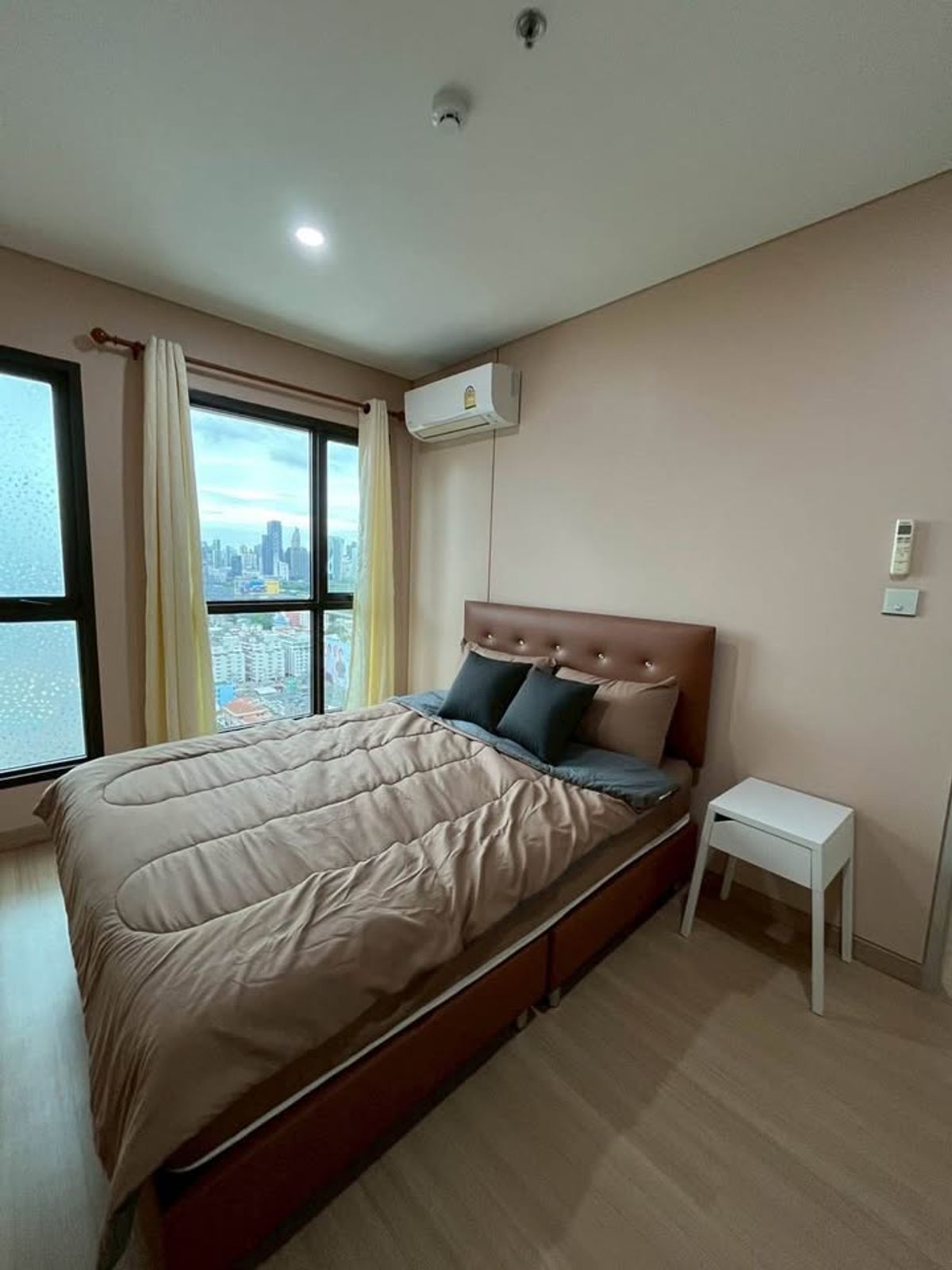 For RentCondoRatchathewi,Phayathai : ปล่อยเช่า คอนโด ใกล้ BTS อนุสาวรีย์ -LPN Suite Dindaeng-Ratchaprarop- 1 ห้องนอน ขนาด 28.56 ตร.ม. ห้องมุม ชั้น 25 ทิศตะวันออก วิวพระราม9 สนใจติดต่อ คุณนุ 063-6599447 Line ID: nukhunnasit (Accept Co-Agent)