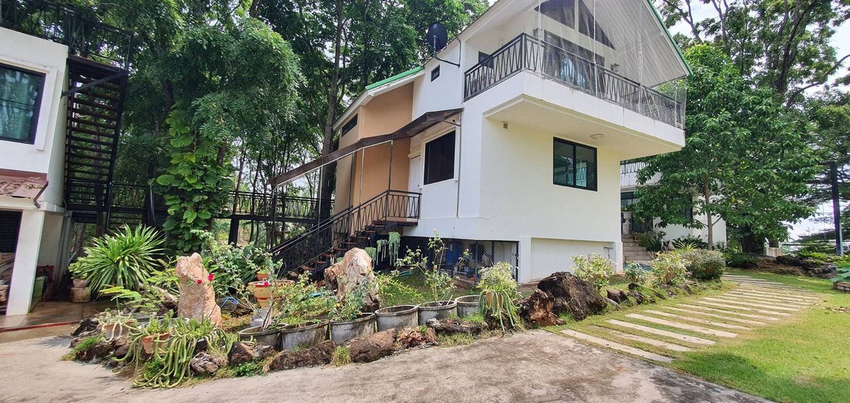 For SaleHousePak Chong KhaoYai : Sell ​​Khao Yai Villa, Pak Chong 2 rai.