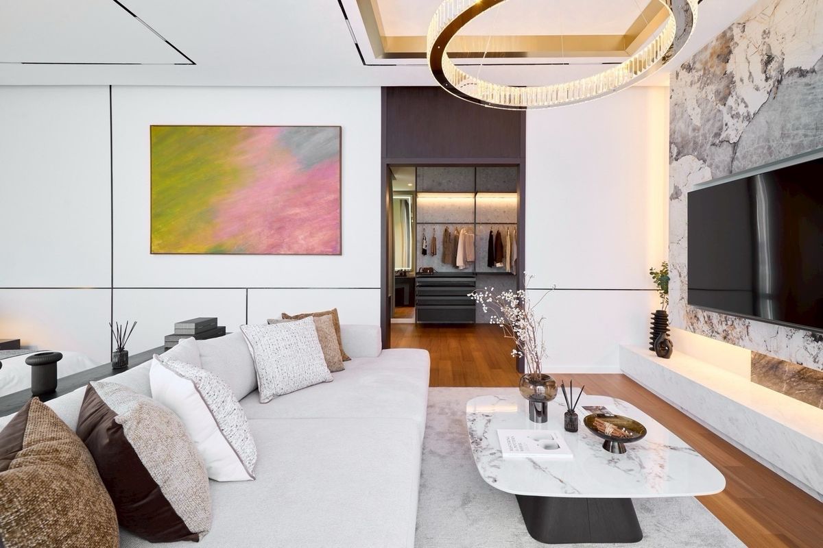 ขายบ้านลาดพร้าว เซ็นทรัลลาดพร้าว : 📢👇บ้านหรู 3 ชั้น ย่านลาดพร้าว พร้อมลิฟต์และสระว่ายน้ำส่วนตัว (ภาพบ้านตัวอย่าง)