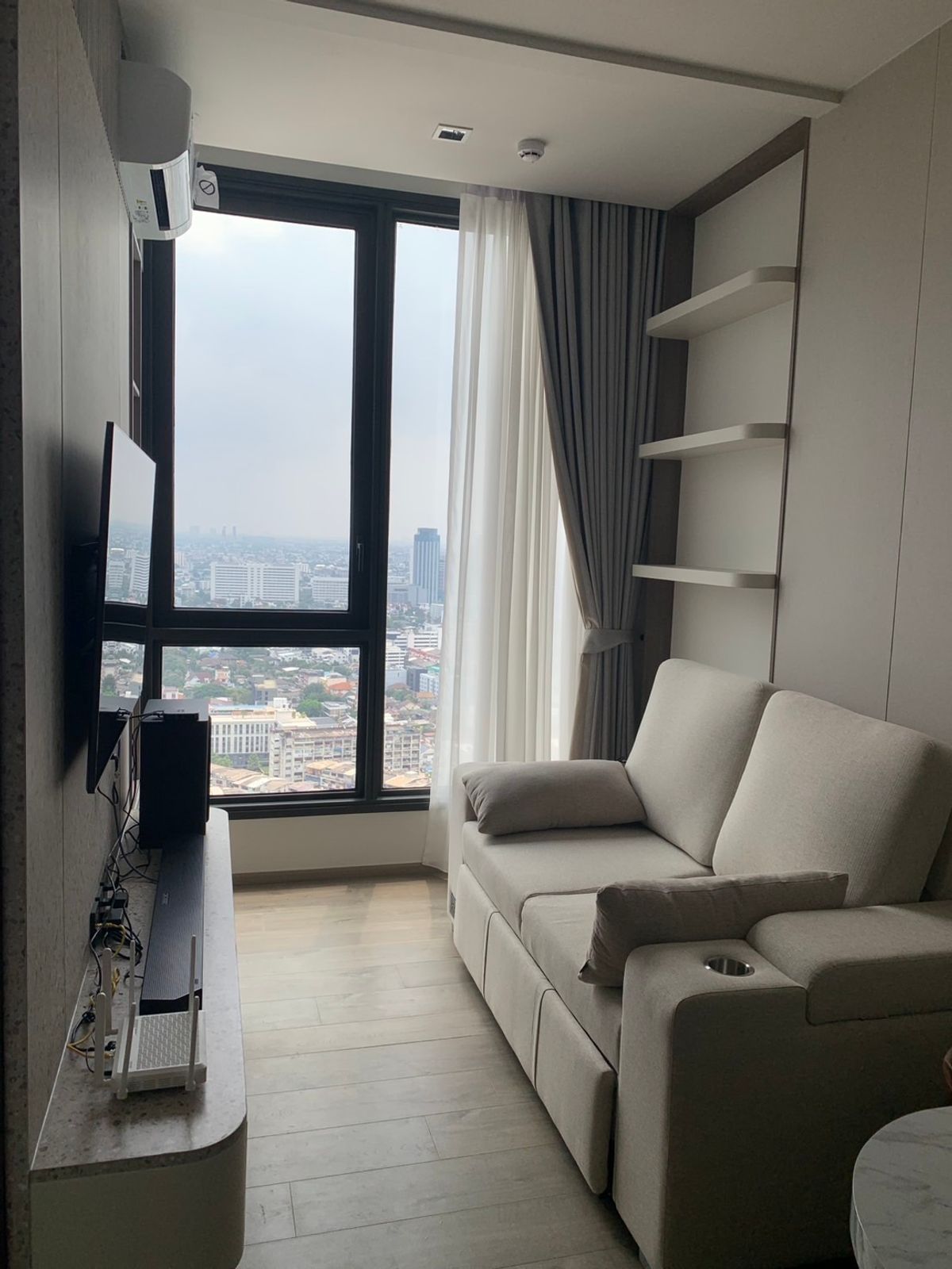 ให้เช่าคอนโดลาดพร้าว เซ็นทรัลลาดพร้าว : 🔥ให้เช่าด่วน🔥The Crest Park Residences ห้องสวย เฟอร์นิเจอร์ครบ อยู่ใกล้  BTS/MRT ❗
