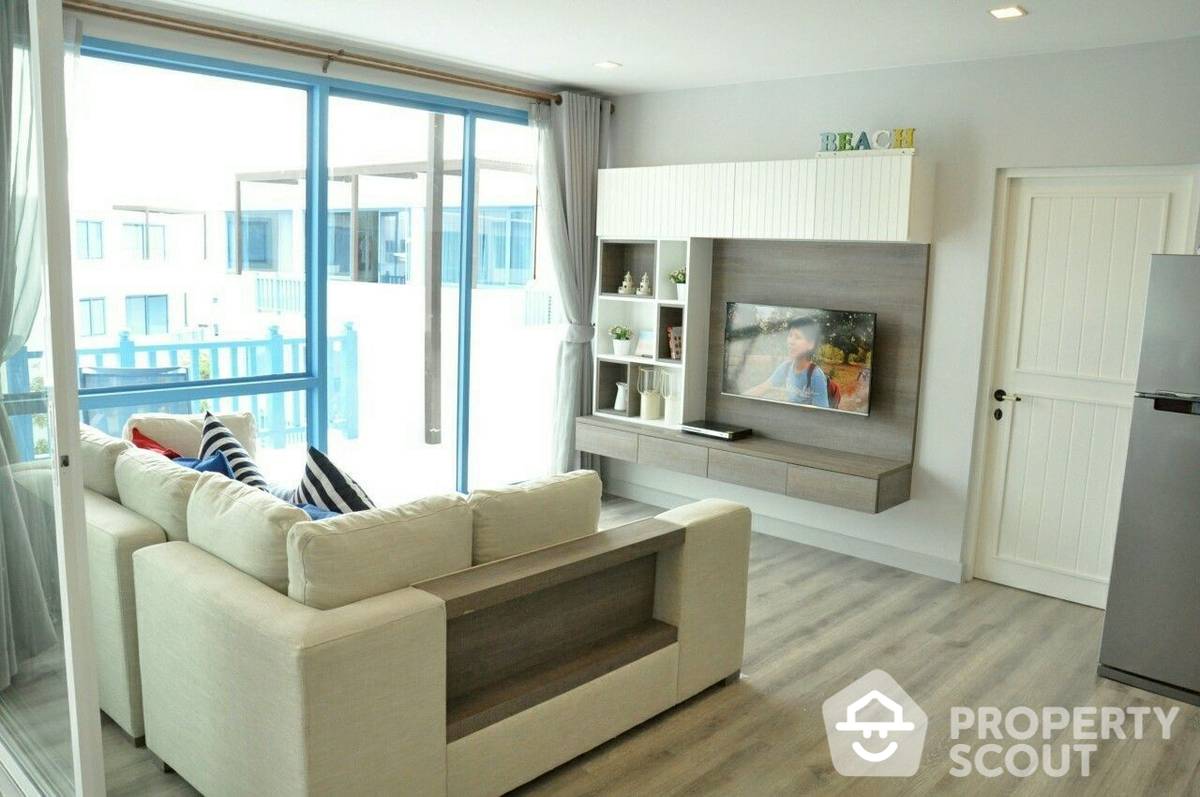 For SaleCondoHuahin, Prachuap Khiri Khan, Pran Buri : 2-BR Condo at The Crest Santora Hua Hin close to Hua Hin City