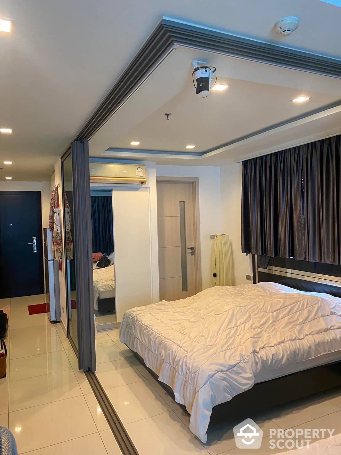 ขายคอนโด : คอนโด 1-ห้องนอน ที่ วงศ์อมาตย์ ทาวเวอร์ คอนโดมิเนียม ใกล้ ปราสาทสัจธรรม