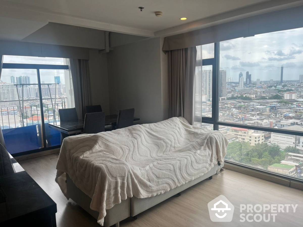 For SaleCondoSathorn, Narathiwat : 2-BR Condo at Bangkok Horizon Sathorn near BTS Saint Louis