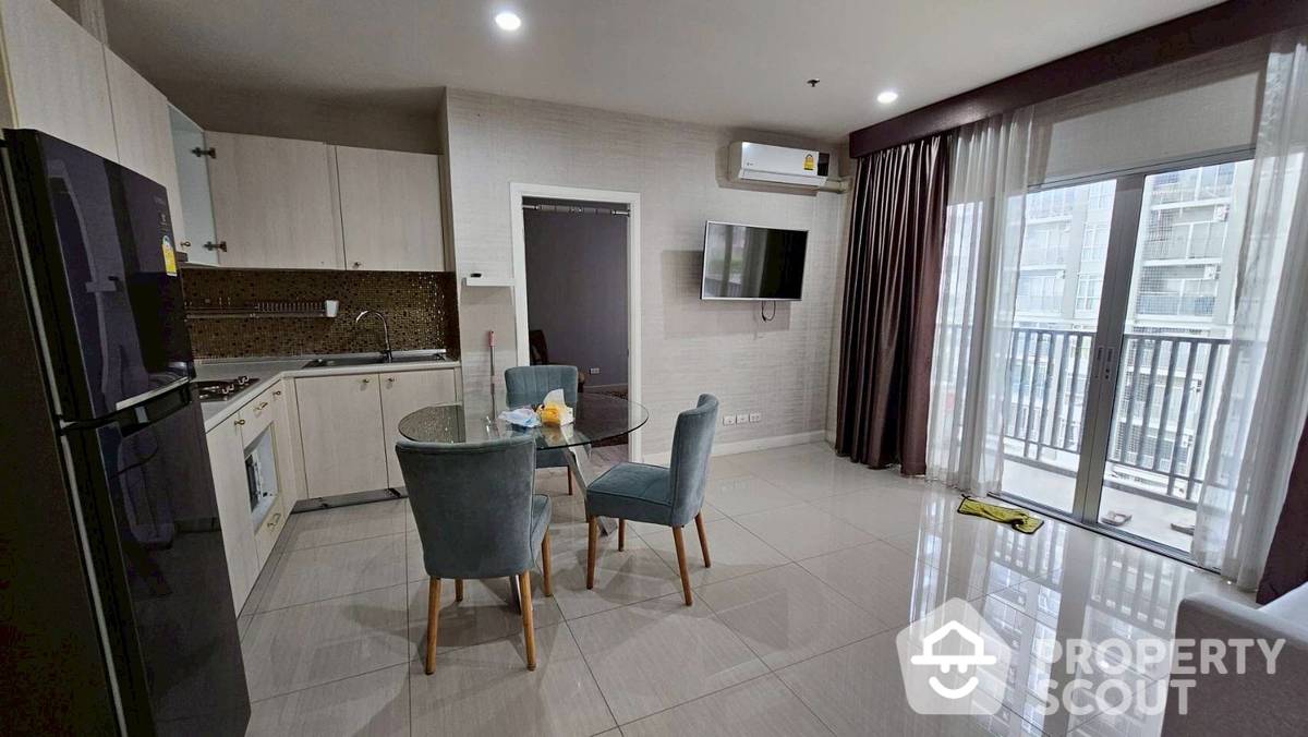 For SaleCondoRattanathibet, Sanambinna : 2-BR Condo at Manor Sanambinnam near MRT Phra Nang Klao Bridge