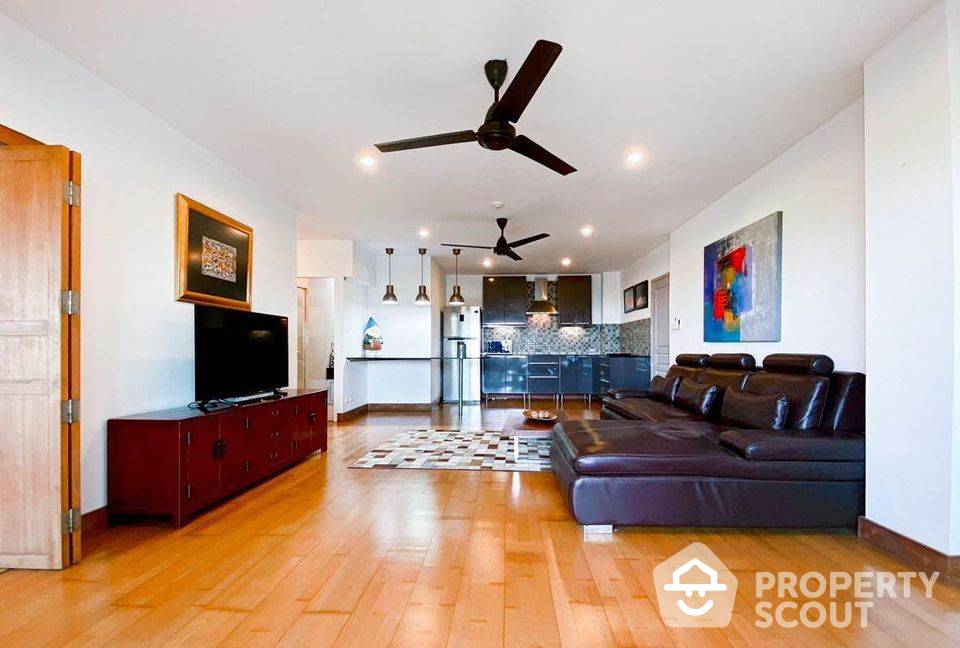 For SaleCondoHuahin, Prachuap Khiri Khan, Pran Buri : 2-BR Condo at Blue Mountain Condo Hua Hin close to Hua Hin City