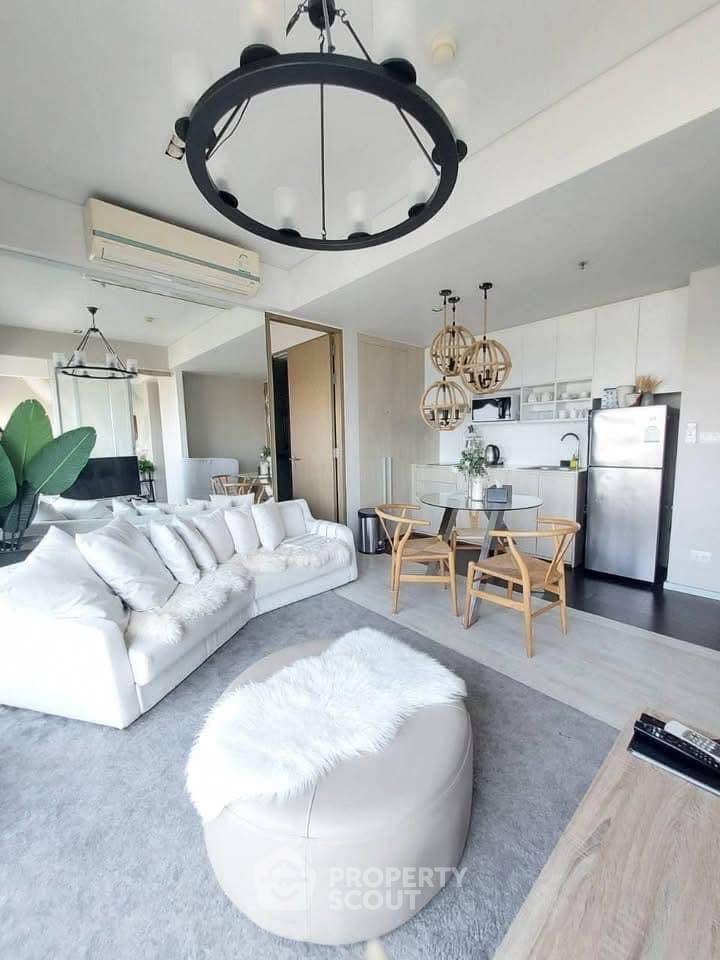 For SaleCondoPattaya, Bangsaen, Chonburi : 2-BR Condo at Veranda Residence Pattaya close to Pattaya