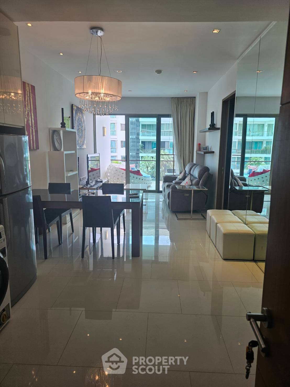 For RentCondoPattaya, Bangsaen, Chonburi : 2-BR Condo at The Sanctuary Wongamat close to Sanctuary of Truth