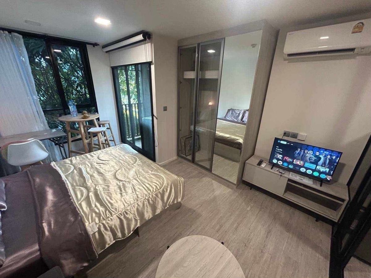 For RentCondoBangna, Bearing, Lasalle : For Rent : Atmoz Tropicana Bangna
MRT Si Iam & BTS BangNa 
( 34 Sqm.  2nd Floor)