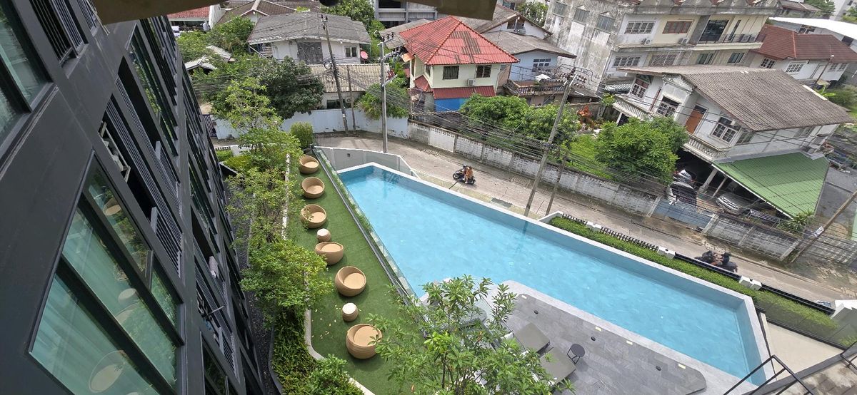 ขายคอนโดลาดพร้าว เซ็นทรัลลาดพร้าว : ห้องสุดท้าย 29 ตร.ม วิวสระ ราคาพิเศษสุด 2.79MB รูปถ่ายจากห้องจริง
Call: 0859566196