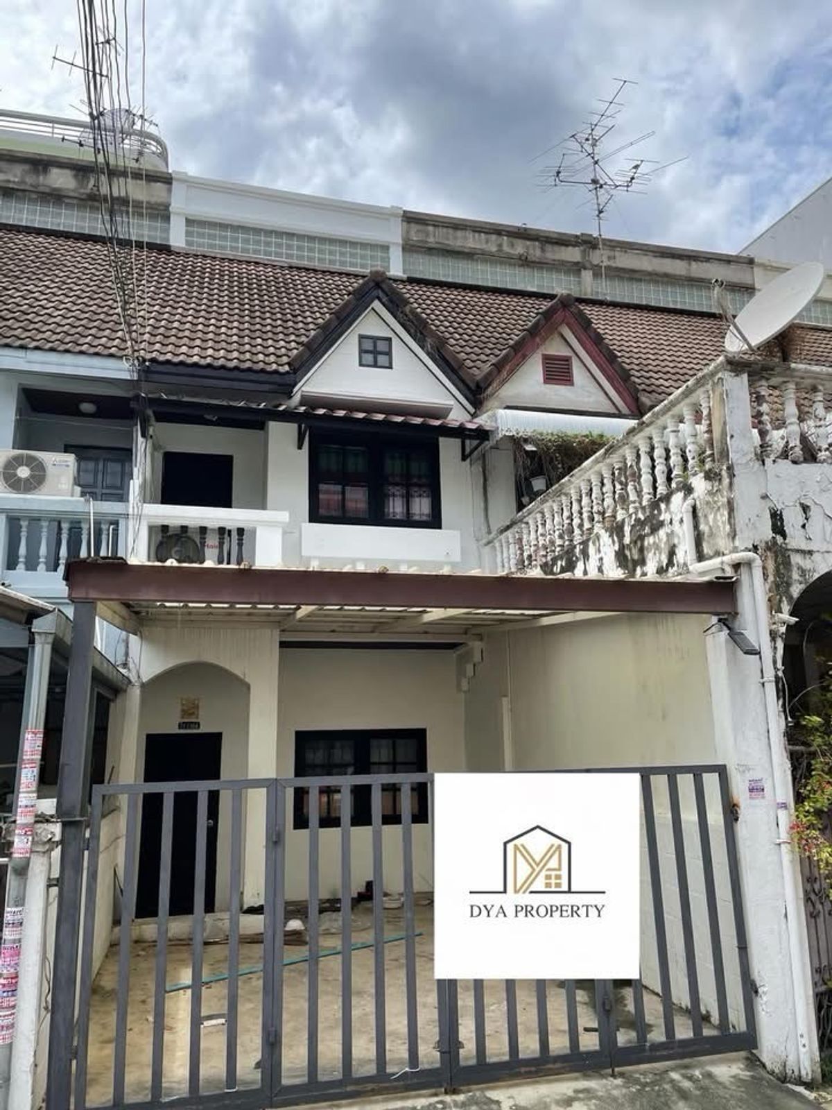 ให้เช่าทาวน์โฮมแจ้งวัฒนะ เมืองทอง : ✨ให้เช่า! ทาวน์เฮ้าส์ 3 ชั้น บ้านเล่นระดับ ซอยงามวงศ์วาน 18 ใกล้เดอะมอลล์