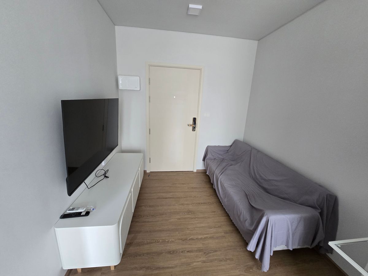For RentCondoSukhumvit, Asoke, Thonglor : Quintara Mhy Zen, Condo near BTS Phrom Phong only 5 minutes, near EmQuartier, Emporium, Samitivej Hospital, large studio room for rent 13k