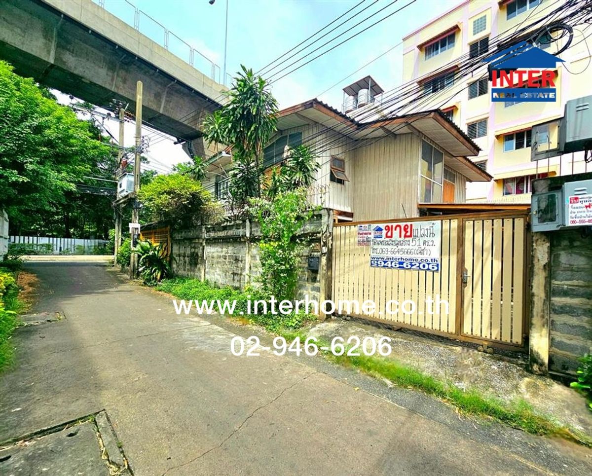 ขายที่ดินราชเทวี พญาไท : ที่ดิน + บ้านเดี่ยว 2 ชั้น 51 ตร.ว. ที่ดิน + บ้านเดี่ยว ใกล้อนุสาวรีย์ชัยสมรภูมิ ใกล้ซอยหมอเหล็ง ซอยดินแดง2 (ซอยรัชฏภัณฑ์) เขตราชเทวี กรุงเทพมหานคร