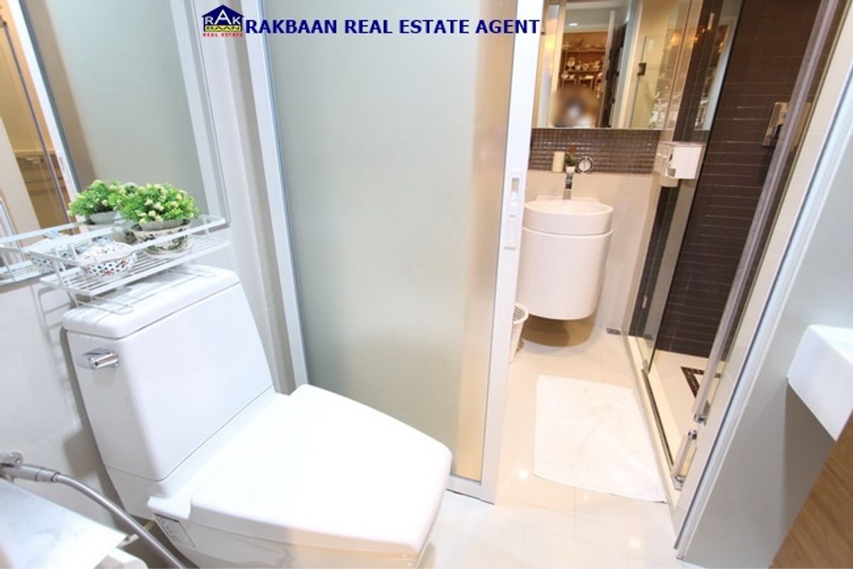 For SaleCondoSapankwai,Jatujak : Condo for sale, Rythum, Phahon-Ari Rhythm, PHAL-ARI, Floor 12A 35.68 sq.m., 1 bedroom, 1 bathroom, full room in front of a beautiful garden.