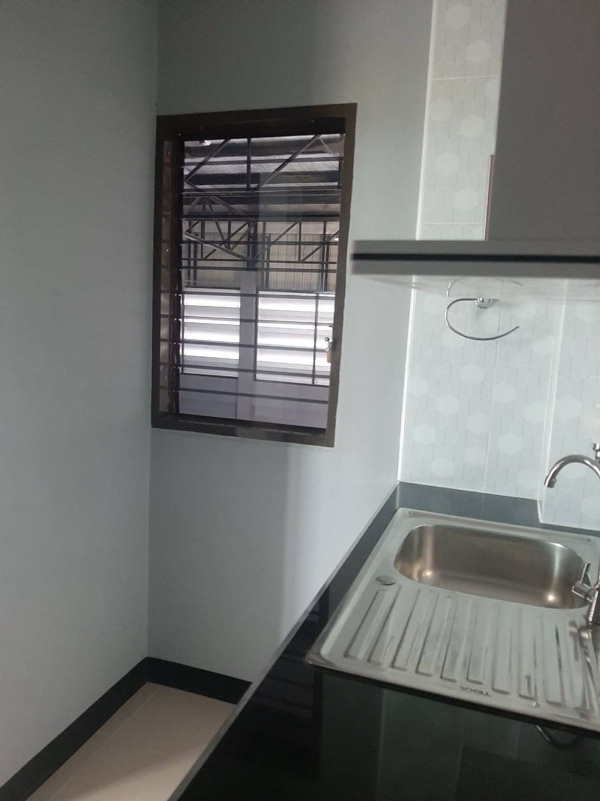 For RentFactoryPathum Thani,Rangsit, Thammasat : For rent, Purple area Factory, Lam Luk Ka, Khlong 9, beautiful, clean, ready to move 