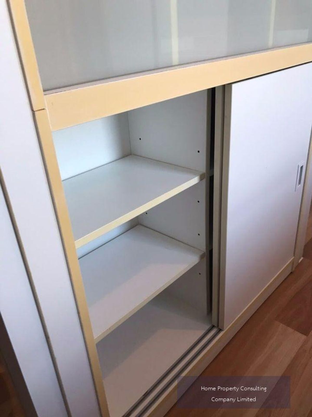 For SaleCondoOnnut, Udomsuk : Quick sale, cheap sales! Sentrak Sukhumvit 64 BTS Onnut (450 m/6 minutes) Interested in negotiating @condobkk (with @) Code H1753