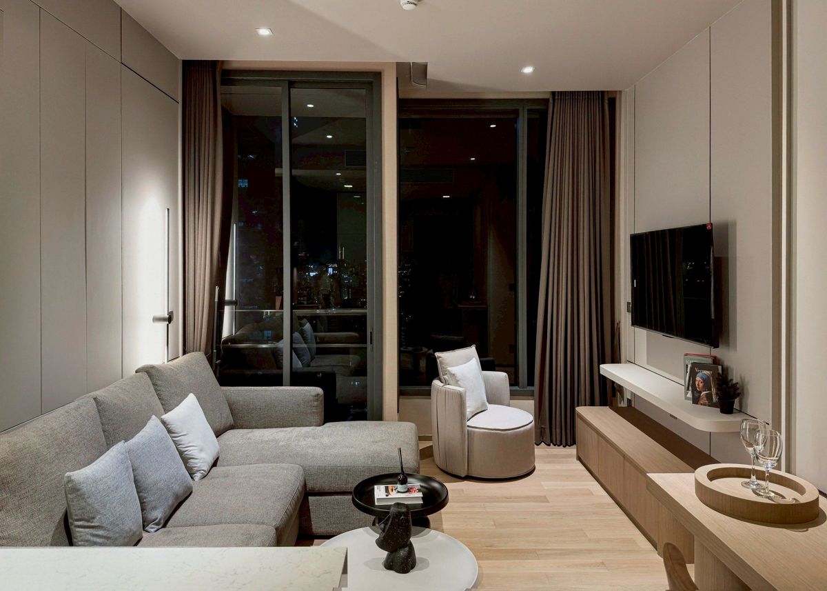 For RentCondoSukhumvit, Asoke, Thonglor : Rent The ESSE Asoke 1 bedroom, 45 sq.m., fully decorated, ready to move in.