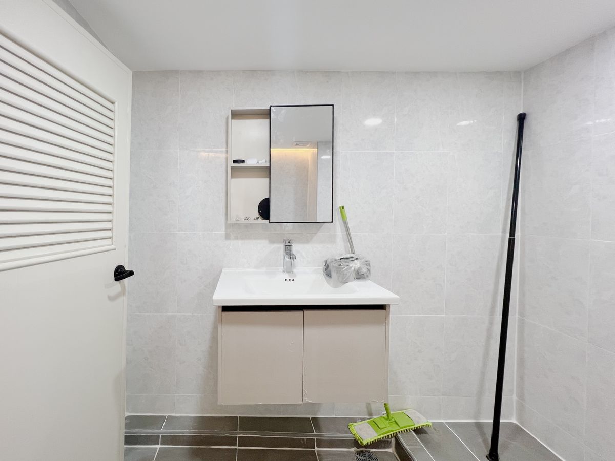 For SaleCondoLadprao101, Happy Land, The Mall Bang Kapi : Do not buy now, regret bad !!!! This price does not come often. Ladprao Condo Low Rise 32 sqm. The room barrier is ready.