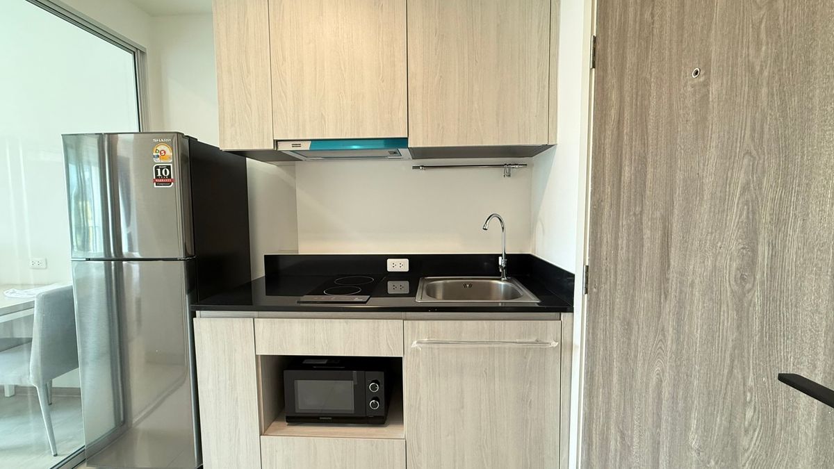 For RentCondoSamut Prakan,Samrong : ✨ Condo for rent, ready to stay in the Nich Monochang Sukhumvit Project - Grandfather Chao, fully decorated in a new room, good location next to BTS Grandfather 