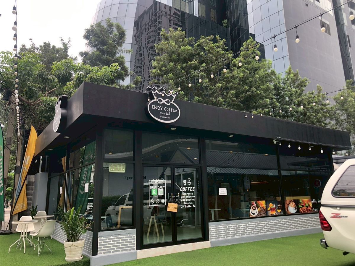 ให้เช่าอาคารพาณิชย์สุขุมวิท อโศก ทองหล่อ : LTH12637 – Commercial FOR RENT in Thonglor 23 Size 60 Sqm. 1 room 1 bath Near BTS Thonglor Station ONLY 100K/Month