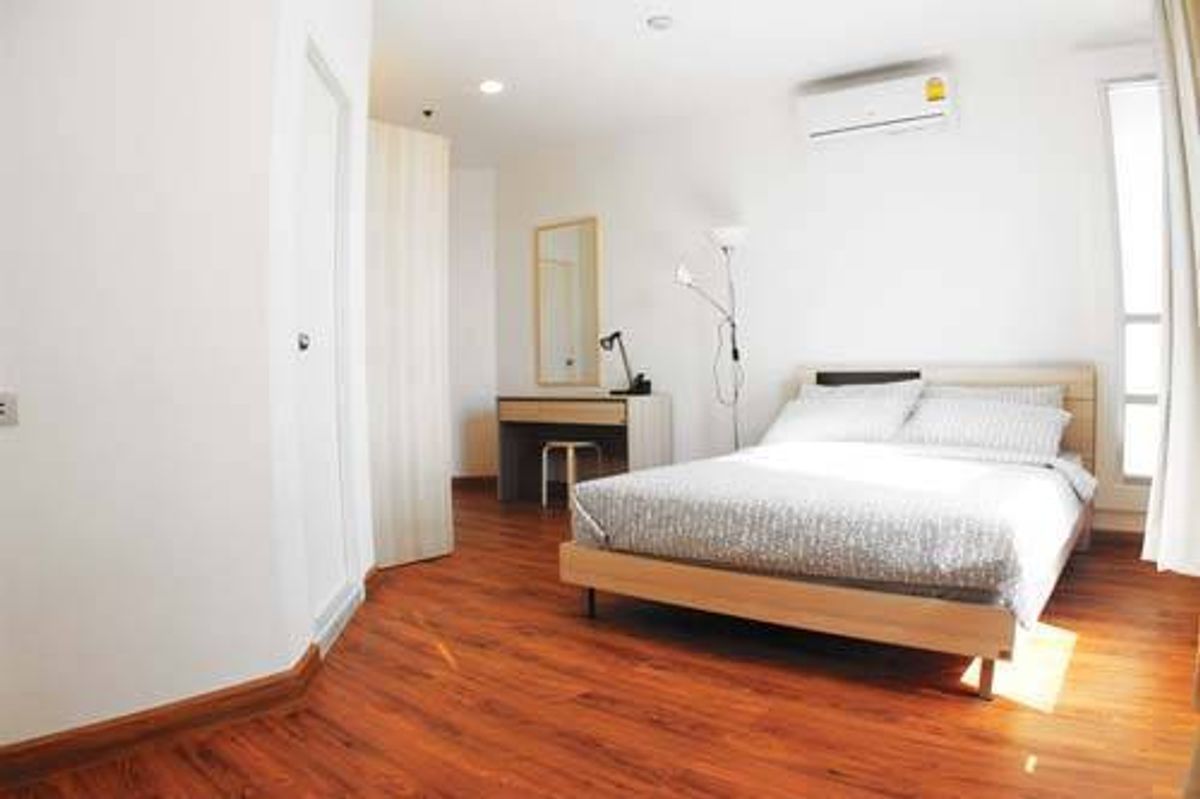 ให้เช่าคอนโดราชเทวี พญาไท : ห้องว่างให้เช่าถูกมาก Pathumwan Resort 2B2B 75 sqm. เพียง 26K/Month เท่านั้น