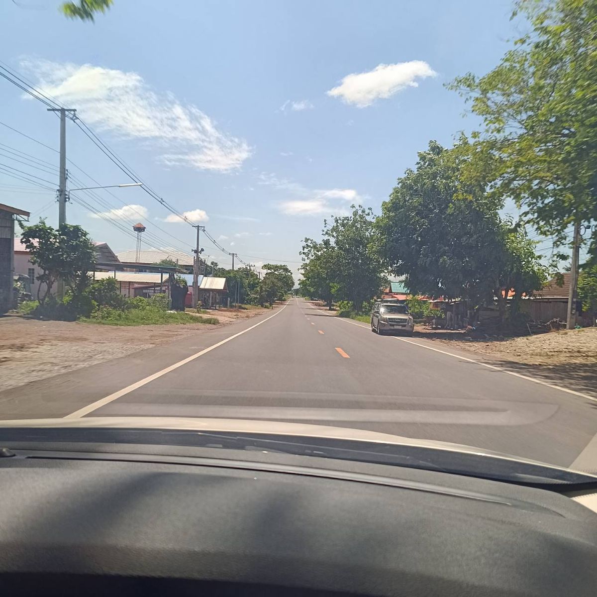 For SaleLandPhetchabun : Scenic 2-Rai Agricultural Land in Sri Thep — only 490,000 THB
