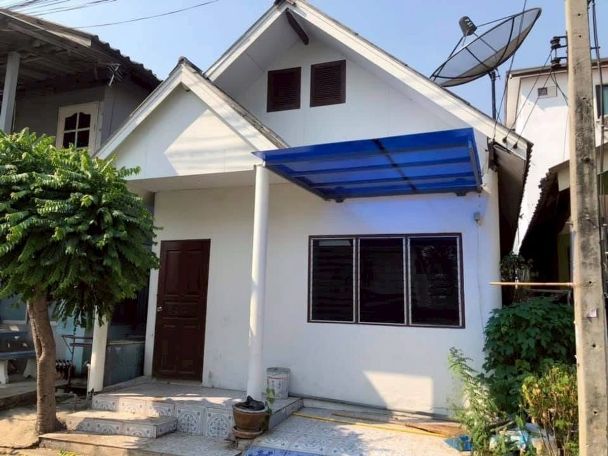 ขายบ้านปทุมธานี รังสิต ธรรมศาสตร์ : บ้านเดอะสินสมุทร (ซ.19)  ซอยพหลโยธิน 87 แยก 3 ถนนพหลโยธิน ต.ประชาธิปัตย์ อ.ธัญบุรี จ.ปทุมธานี