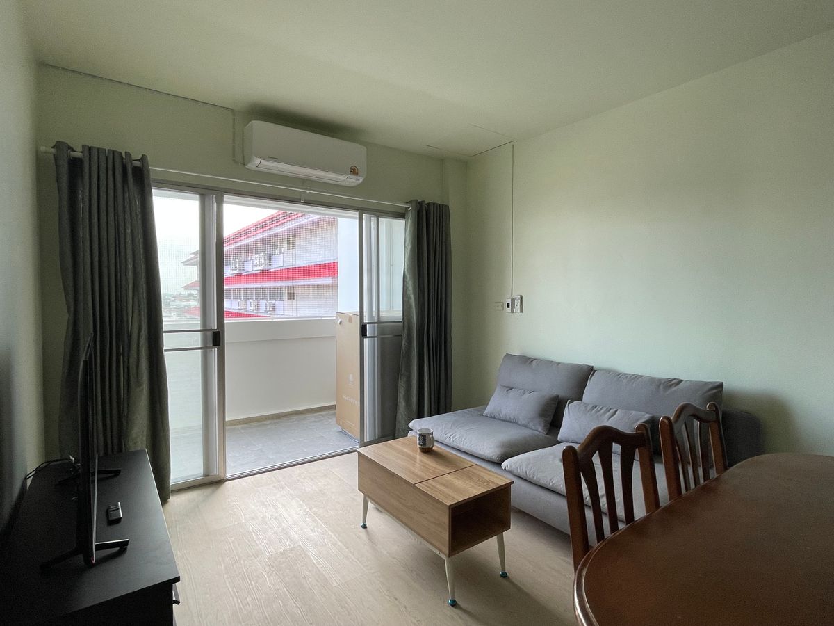 ให้เช่าคอนโดบางซื่อ วงศ์สว่าง เตาปูน : Freshly renovated , fully equipped on the 6th floor คอนโดปรับปรุงใหม่ เฟอร์นิเจอร์ และอุปกรณ์ครบ พร้อมอยู่