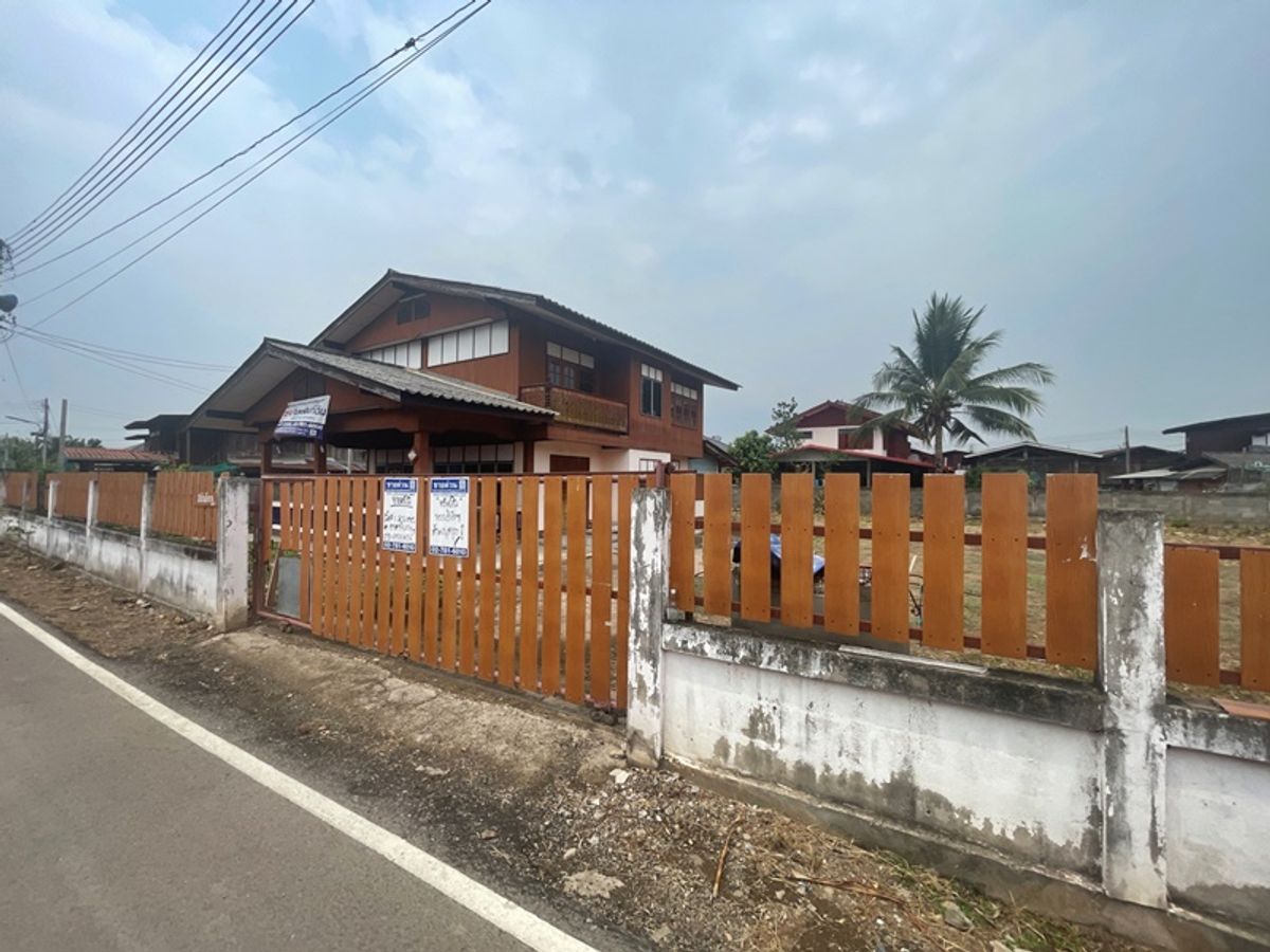 For SaleHousePhrae : -, 101, located on Soi Kong Fai Kham Rong Kwang-Ngao Road, Huai Wee Song Phrae