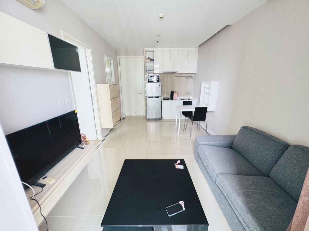 For RentCondoRama9, Petchburi, RCA : 🔴16,000 ฿ 🔴 🔴 𝗚𝗿𝗲𝗲𝗻 𝗚𝗿𝗲𝗲𝗻 𝟵┃ 𝟵┃ TC Green Rama 9 ✅ Near MRT Rama 9, happy to service 🙏 Interested to say hello (very fast answer): 📱 Property code 6806-1603 📱: ID LINE:@bbcondo88