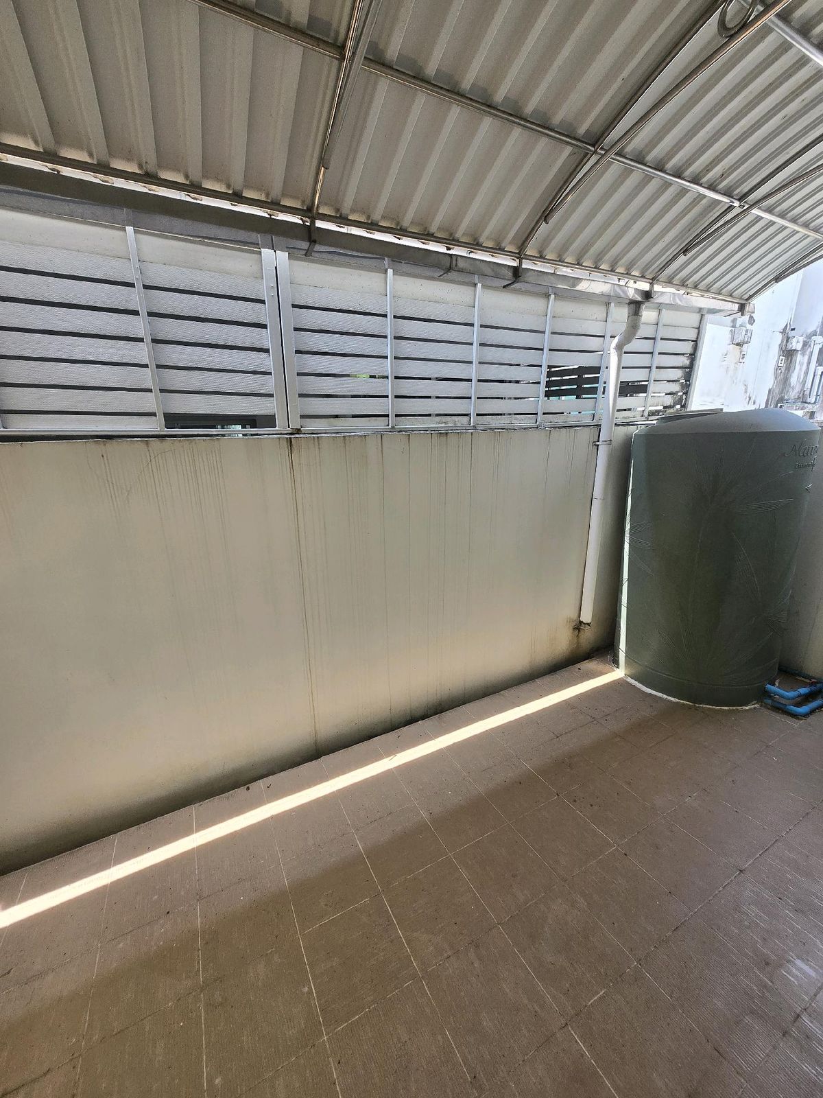 For SaleTownhomeRathburana, Suksawat : For sale: 3-storey townhouse, Town Avenue Village, Phutthabucha, empty house, good condition, free curtains for the whole house, add a little more decoration to your liking, ready to move in.