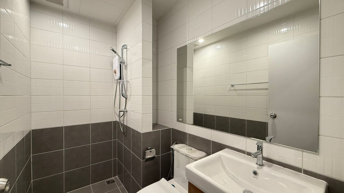 For RentCondoRattanathibet, Sanambinna : ✨ Condo for rent, ready to stay in the Flexi Rattanathibet Project, a new room, good location, connecting 3 train stations *does not accept foreigners