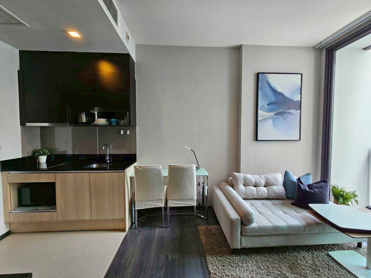ขายคอนโดสุขุมวิท อโศก ทองหล่อ : Sell / Edge sukhumvit
