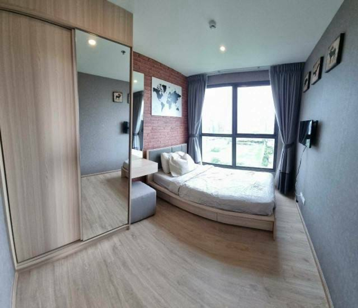 For RentCondoBangna, Bearing, Lasalle : Rent a 2 bedroom room, 1 bathroom, pool view