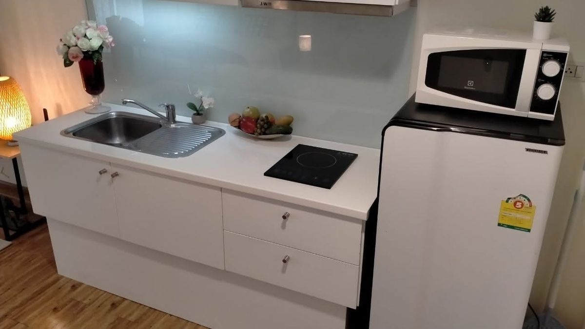 ขายคอนโดเลียบทางด่วนรามอินทรา : S-JWS105  ขายคอนโด เจ ดับบลิว บูเลอวาร์ด ศรีวรา, ชั้น 6 แต่งครบ 30 ตรม. 2,888,888 บาท 064-959-8900