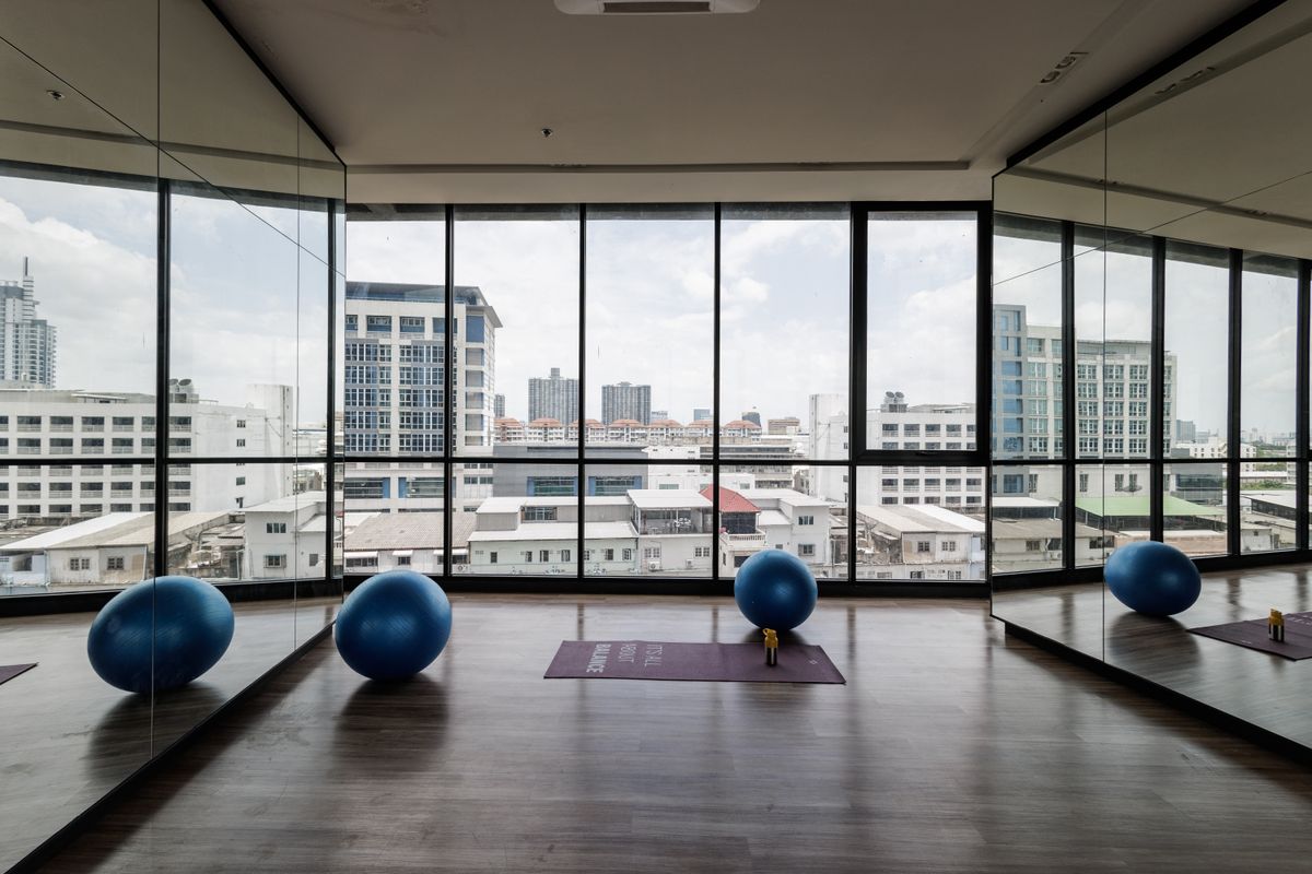 For RentCondoRamkhamhaeng, Hua Mak : ✨ Condo for rent, ready to stay in the Nichmo Ramkhamhaeng project, decorated in a new room, good location, next to MRT Hua Mak 