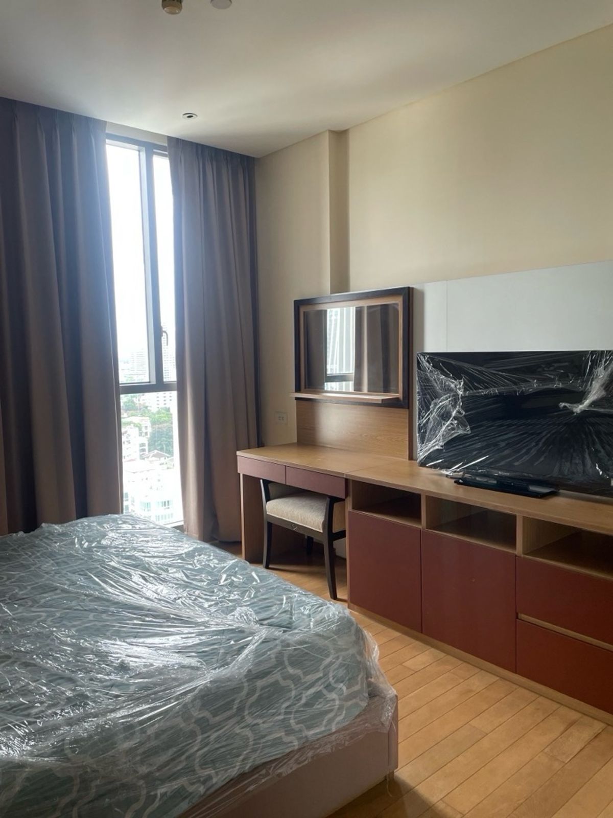 ให้เช่าคอนโดสุขุมวิท อโศก ทองหล่อ : ✨ ปล่อยเช่าคอนโดหรู AEQUA Residence Sukhumvit 49 ✨
📍 Prime Location ใจกลางสุขุมวิท – ใกล้ BTS พร้อมพงษ์ / EmQuartier / รพ.สมิติเวช