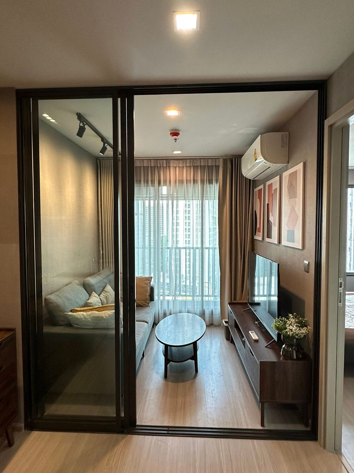 ให้เช่าคอนโดลาดพร้าว เซ็นทรัลลาดพร้าว : ปล่อยเช่า Life Ladprao ราคา 21,000 บาท