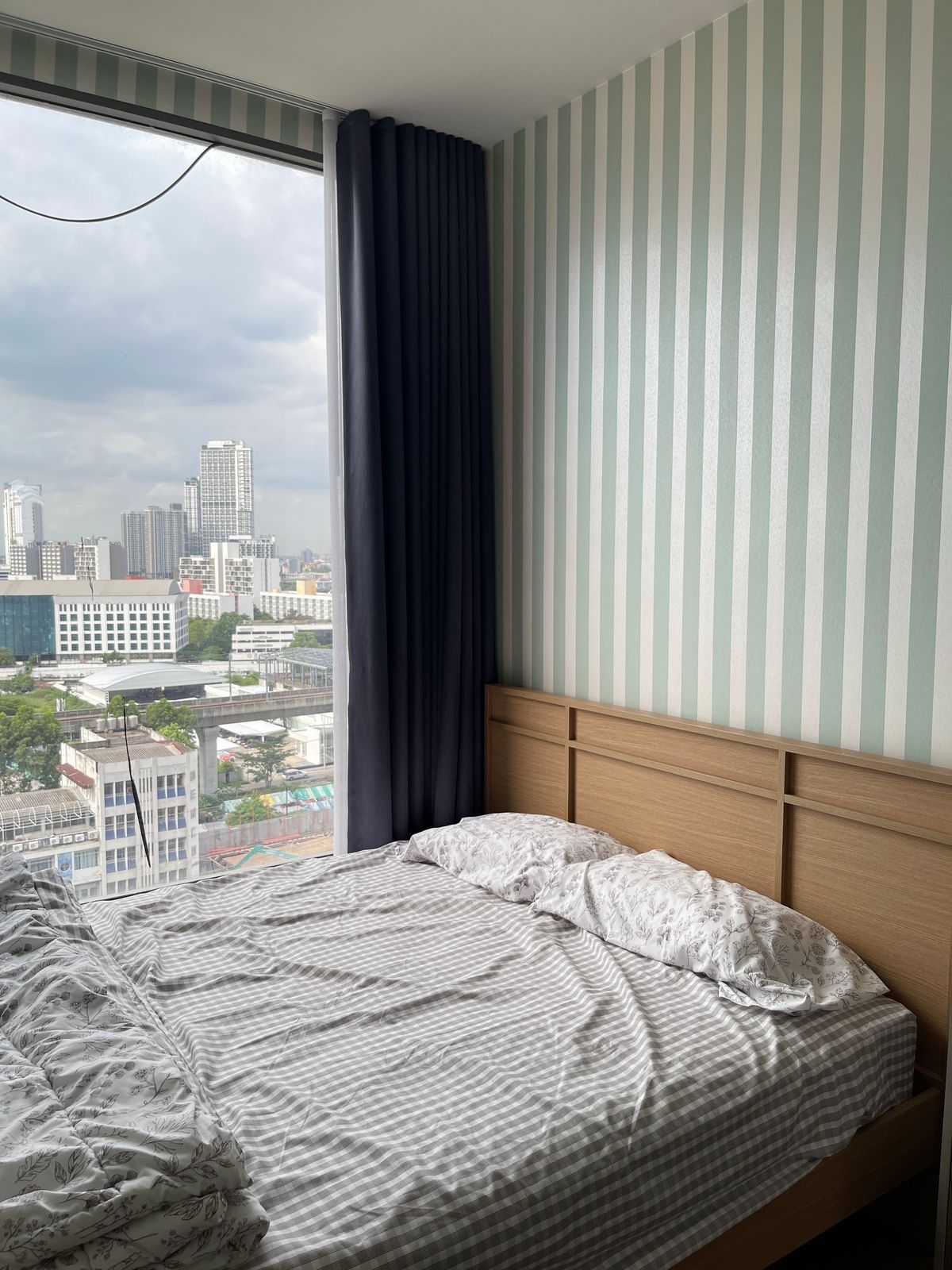 ให้เช่าคอนโดพระราม 9 เพชรบุรีตัดใหม่ RCA : For rent 𝐂𝐥𝐨𝐮𝐝 𝐓𝐡𝐨𝐧𝐠𝐥𝐨𝐫 - 𝐏𝐡𝐞𝐭𝐜𝐡𝐚𝐛𝐮𝐫𝐢 2 bedrooms corner unit 