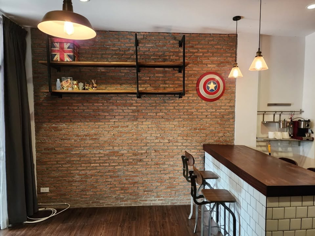 For RentTownhomeChaengwatana, Muangthong : Chaengwattana Zone with pet friendly This project is closest to the expressway in 2 minutes. 4-storey townhouse, 3 bedrooms, fully furnished, air-conditioned