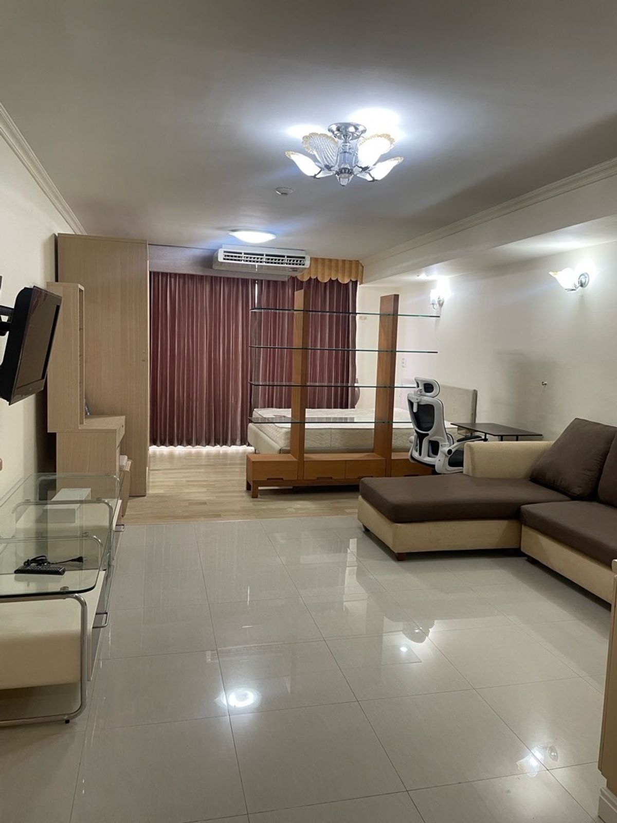 For RentCondoKasetsart, Ratchayothin : Rent Supalai Park 44 sqm studio room
