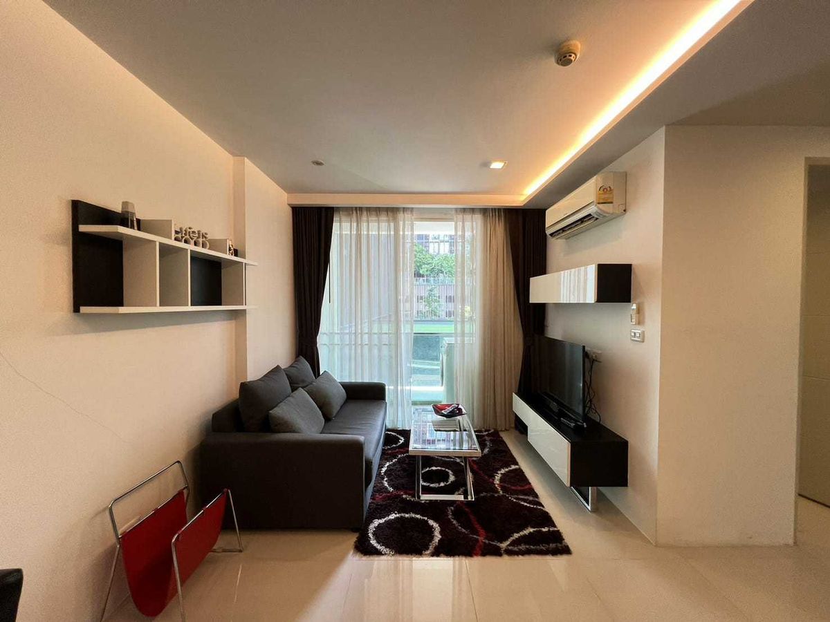 For RentCondoSukhumvit, Asoke, Thonglor : Condo for Rent: Beverly 33, 40 sq.m., Near BTS Phrom Phong