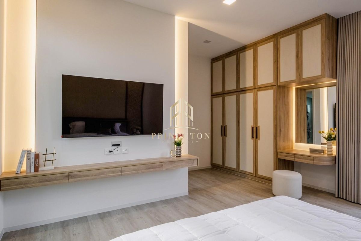 บ้านพัฒนาการ ศรีนครินทร์ : ขายหรือให้เช่า! บ้านเดี่ยวสุดหรู โครงการ VIVE กรุงเทพกรีฑา 📞092-4252445 - Vive Krungthep Kreetha 